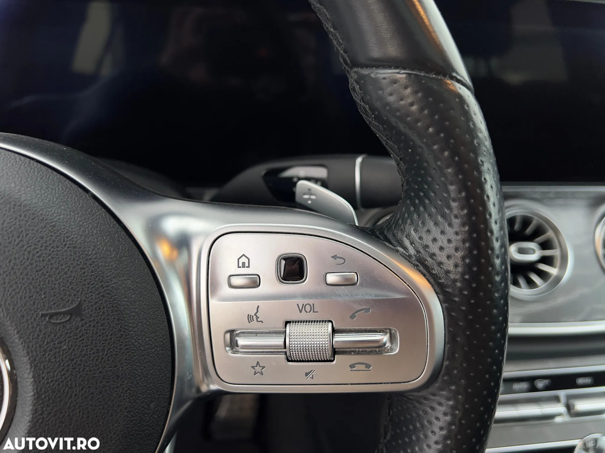 Mercedes-Benz CLS 400 d 4MATIC Aut - 27
