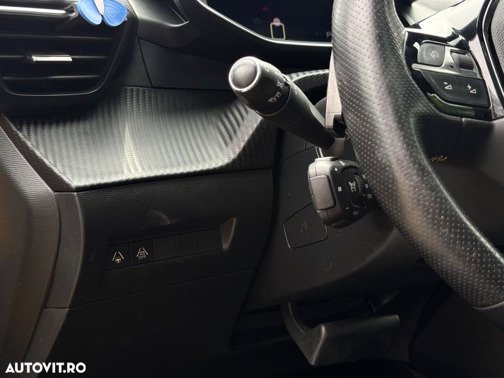 Peugeot 208 PureTech 130 EAT8 GT Pack - 24