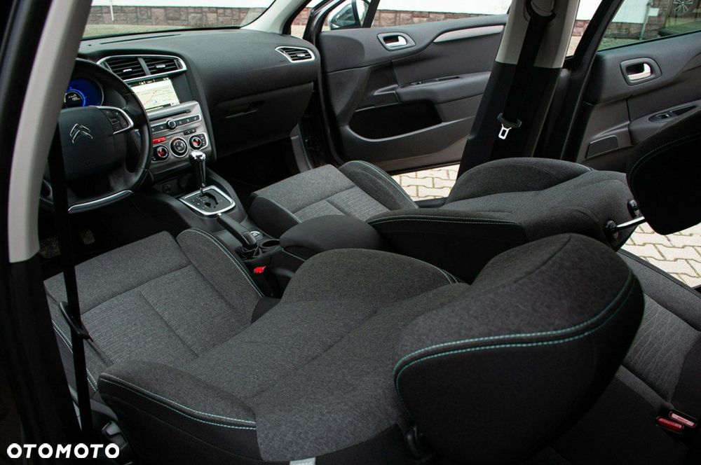 Citroën C4 BlueHDi 120 Stop&Start EAT6 Selection - 25