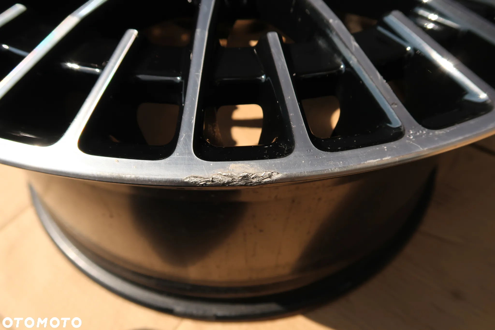 C22/C65/C64 FELGA MERCEDES A2974011500 9,5X21ET41,5 - 13