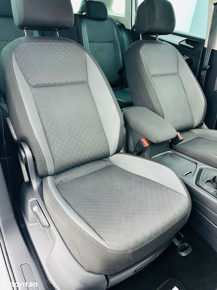 Volkswagen Tiguan - 22