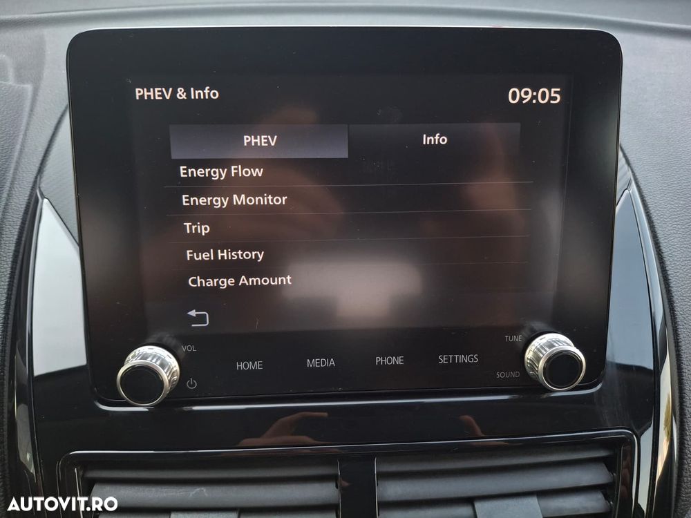 Mitsubishi Eclipse-Cross - 21