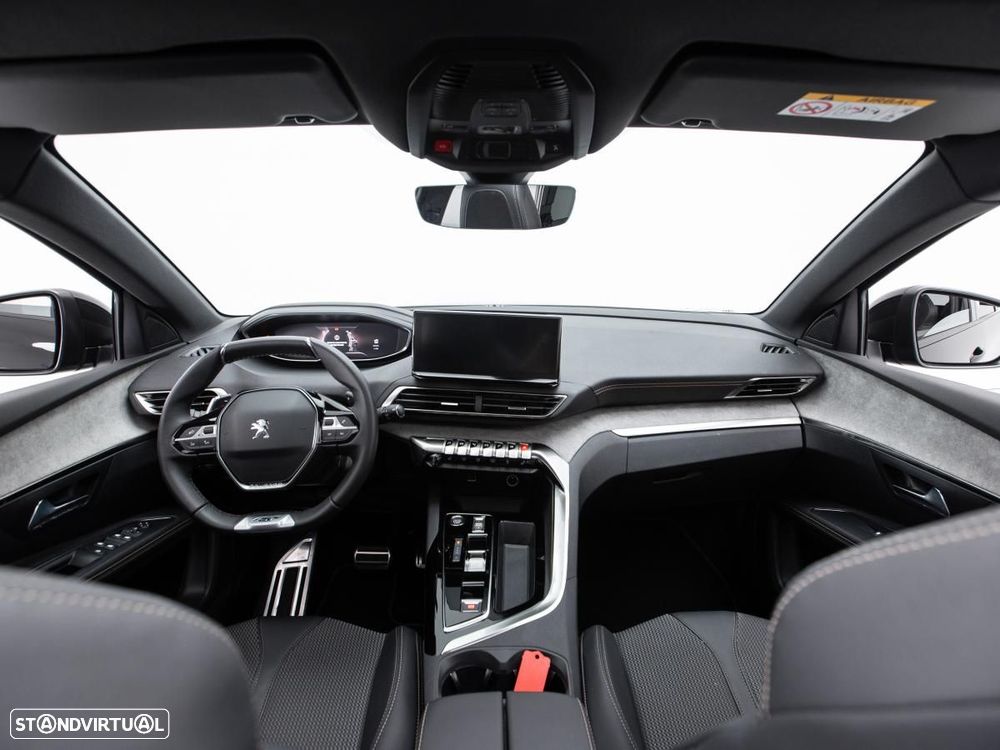 Peugeot 5008 Hybrid 136 e-DSC GT - 8