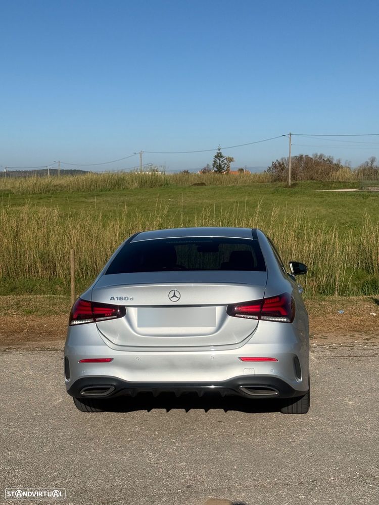 Mercedes-Benz A 180 Limousine d AMG Line Aut. - 9