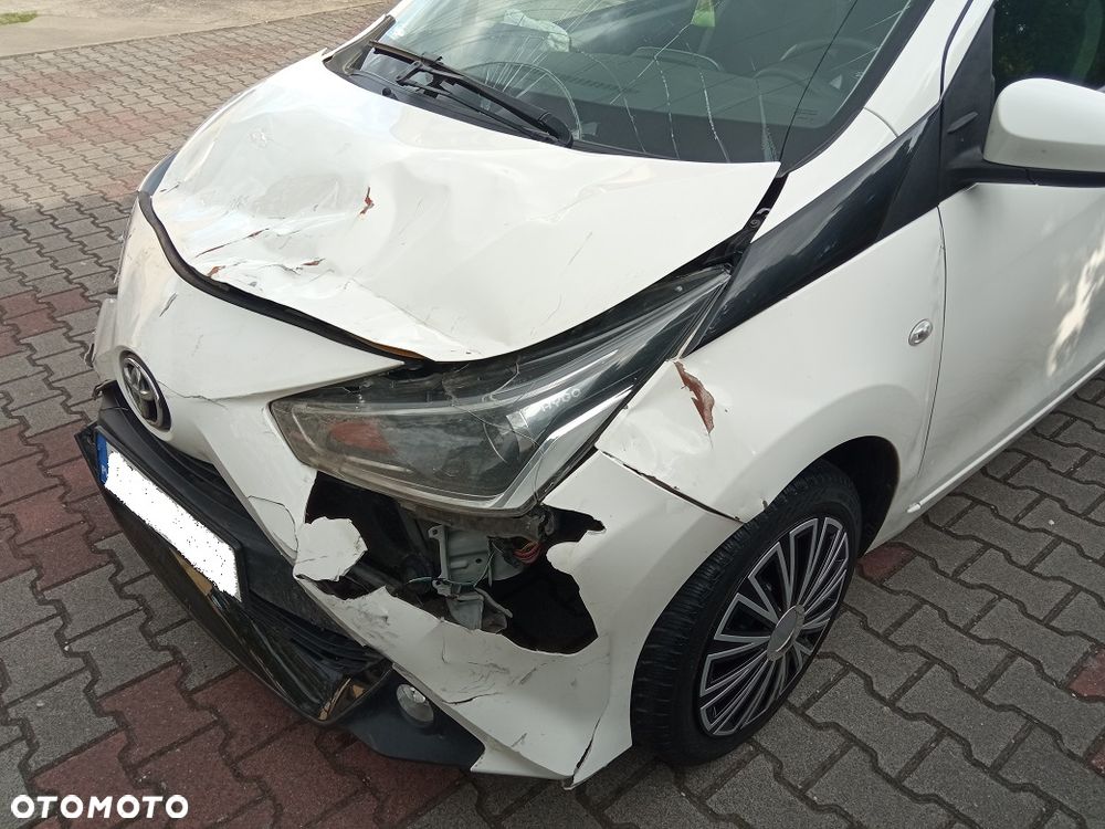 Toyota Aygo x-style - 9