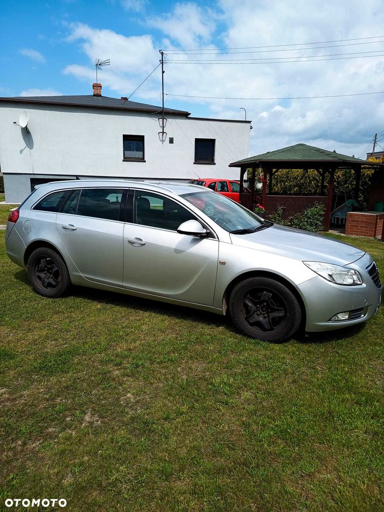 Opel Insignia - 1