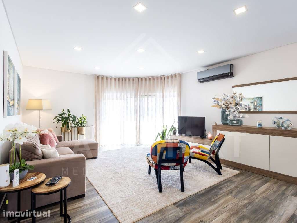 Apartamento T3 Duplex, Centro de Turquel - Grande imagem: 3/60