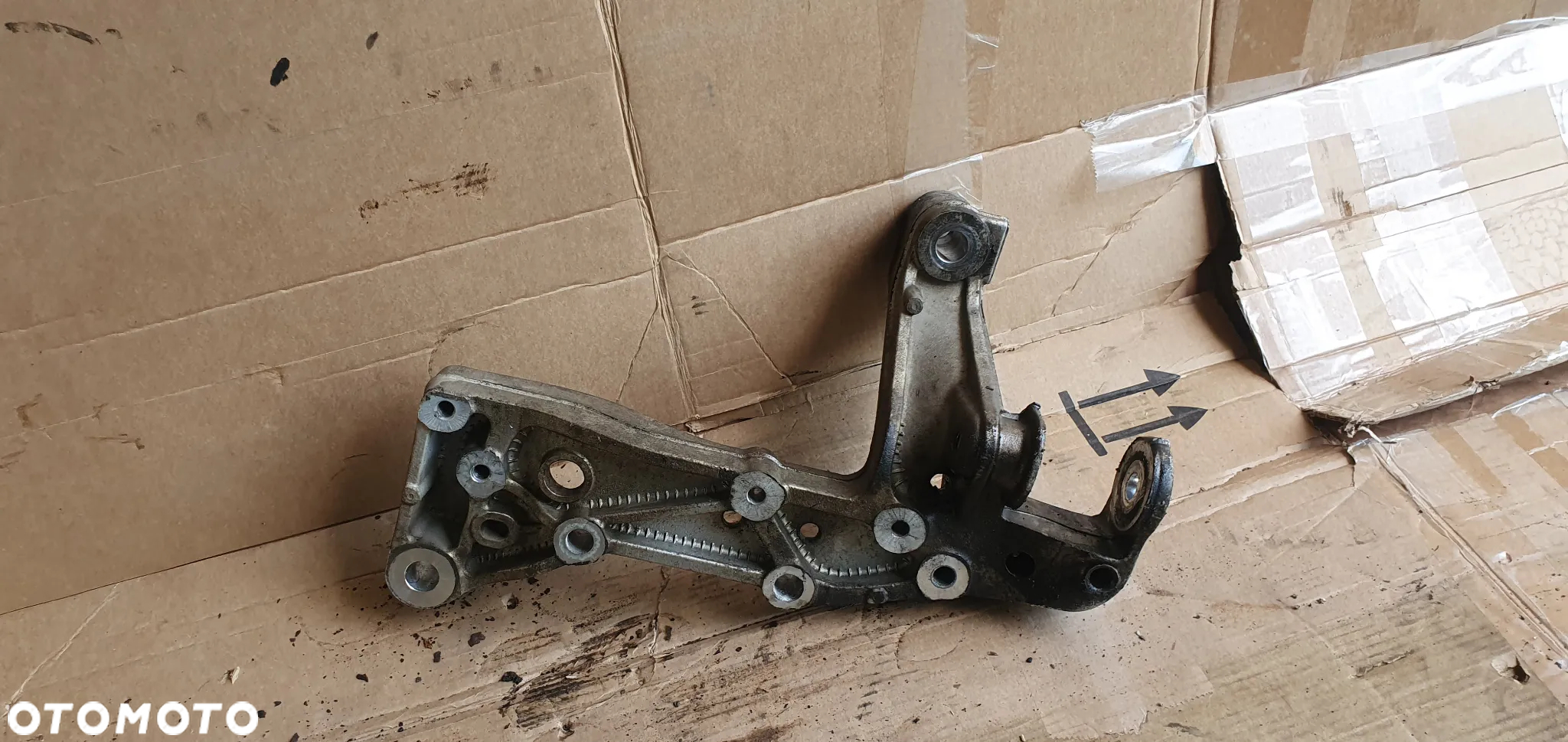Mocowanie wspornik wahacza prawy przód przedni VW Touran 1K0199296E - 4