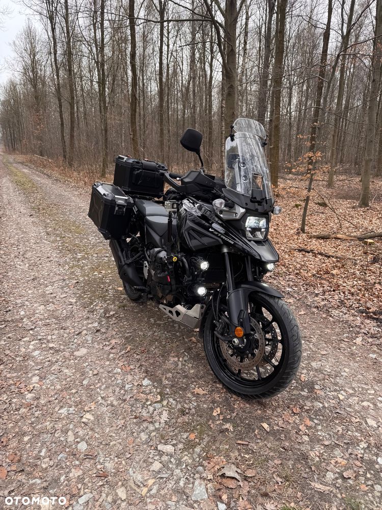 Suzuki V-STROM - 3