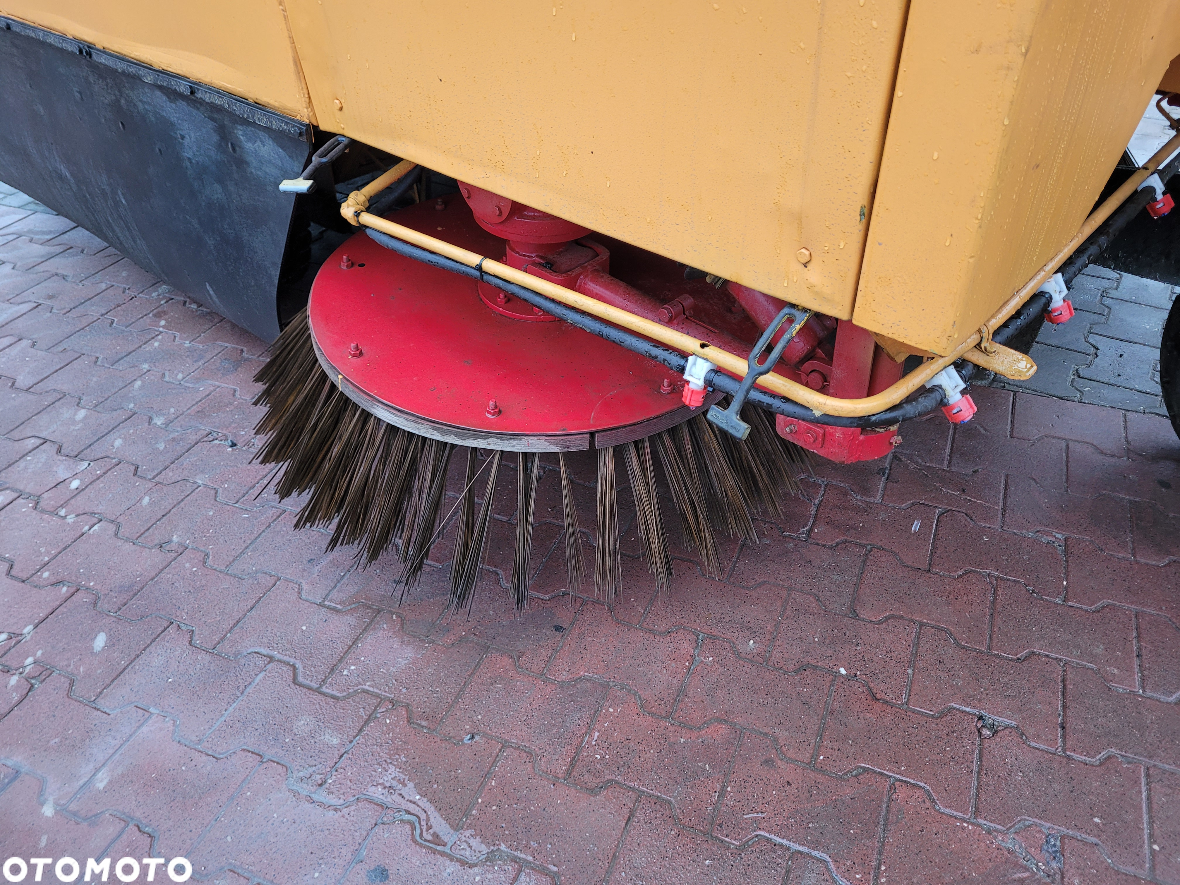 Inny BRODDWAY HD 72 - 9