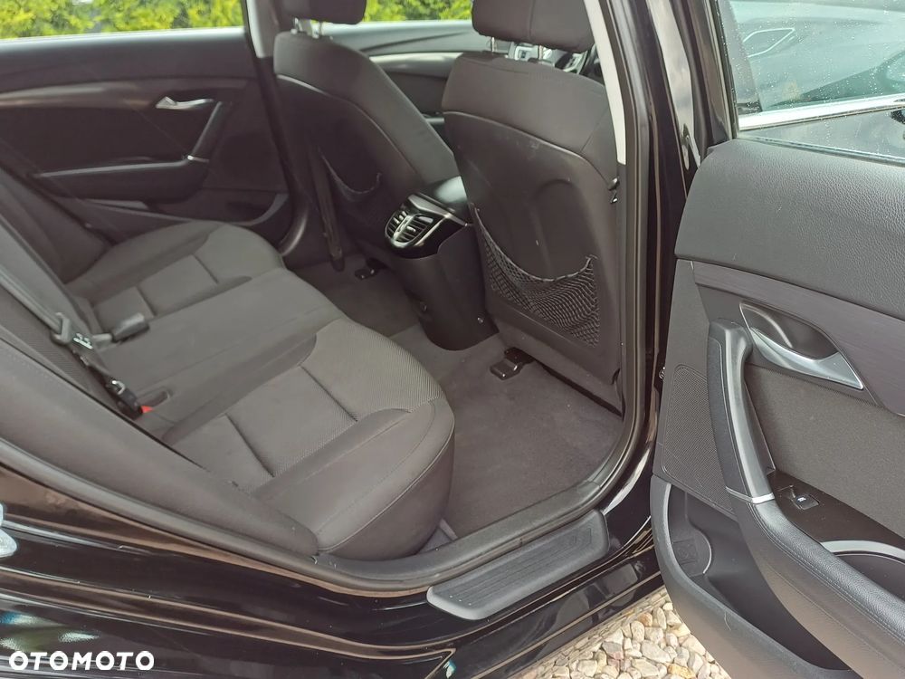 Hyundai i40 1.7 CRDi Comfort - 14