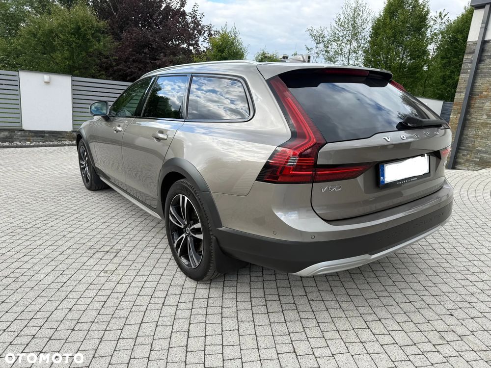 Volvo V90 - 6