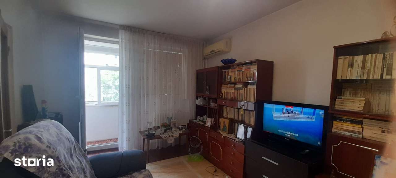 Drumul Taberei,Valea Argesului,2 min metrou — fotografia 1