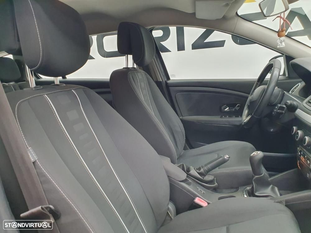 Renault Mégane 1.5 dCi Zen - 12