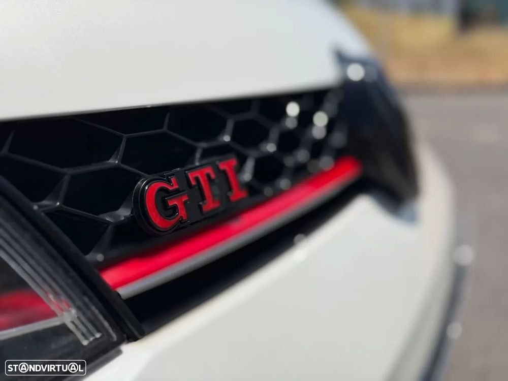 VW Golf 2.0 TSi GTi DSG Performance - 29