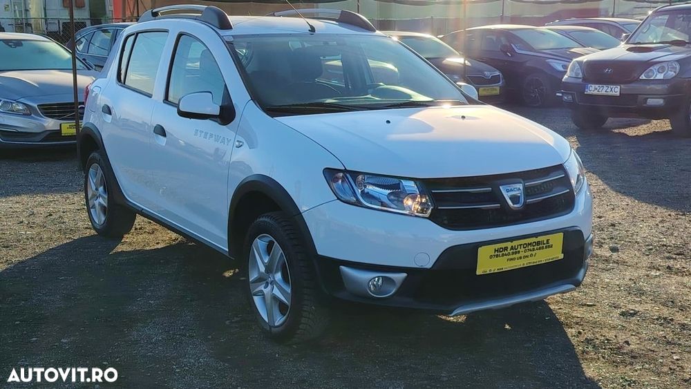 Dacia Sandero Stepway TCe 90 (S&S) Essential - 9
