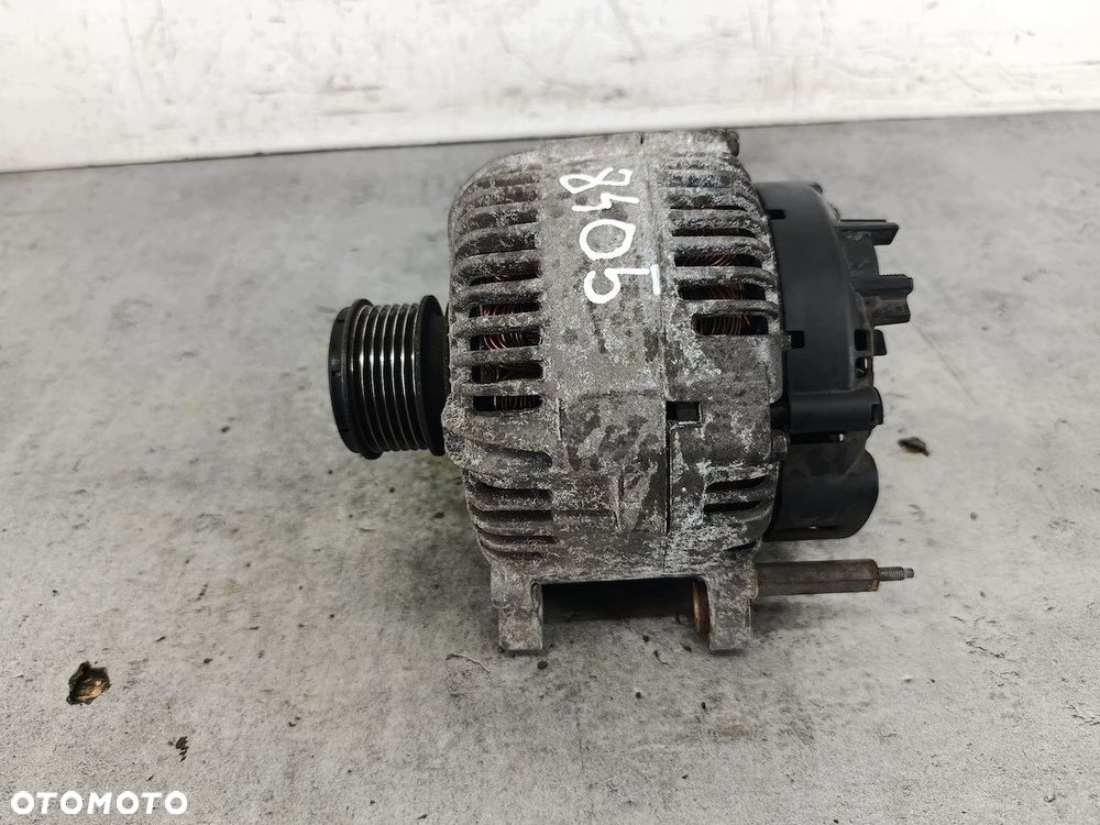 ALTERNATOR VW PASSAT B6 021903026L TG17C019  2542783C  VALEO 2.0 TDI - 1