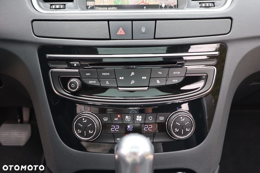 Peugeot 508 BlueHDi FAP 180 Automatik Stop&Start Allure - 21