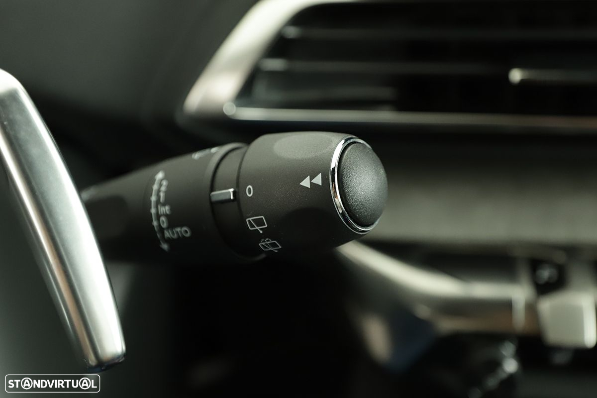 Peugeot 5008 1.2 PureTech GT EAT8 - 19