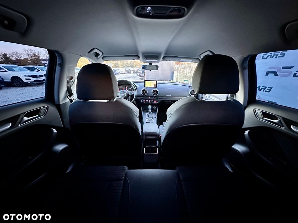 Audi A3 Sportback - 13