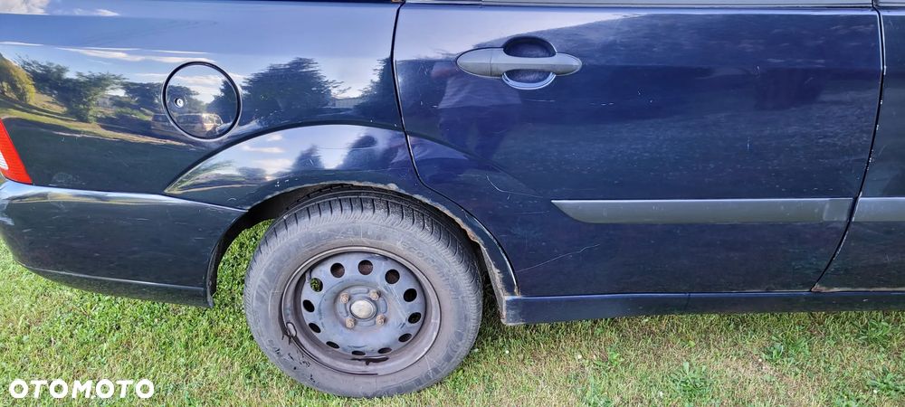 Ford Focus 1.6 Comfort - 5