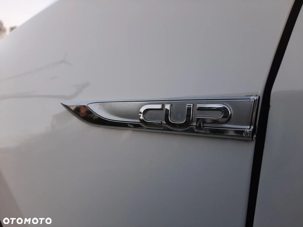 Volkswagen Golf VII 5-Türer Cup - 25