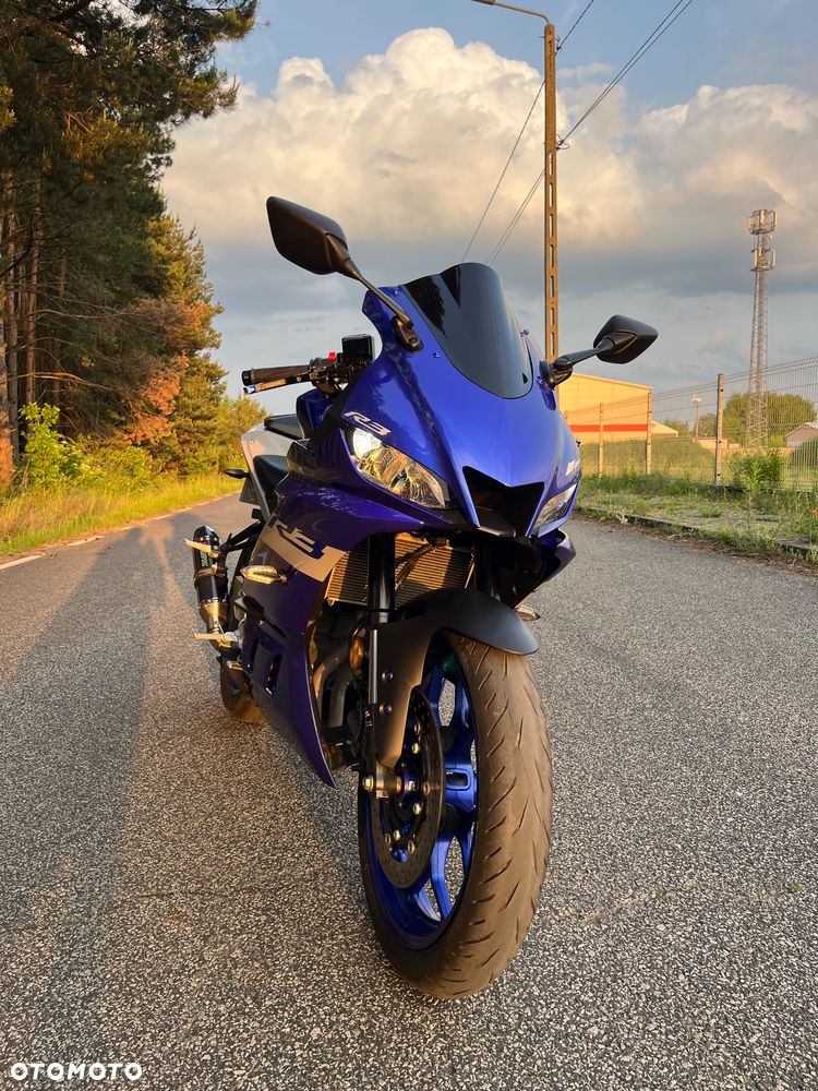 Yamaha R3 - 9