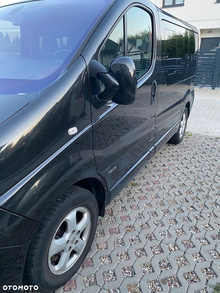 Opel Vivaro - 12