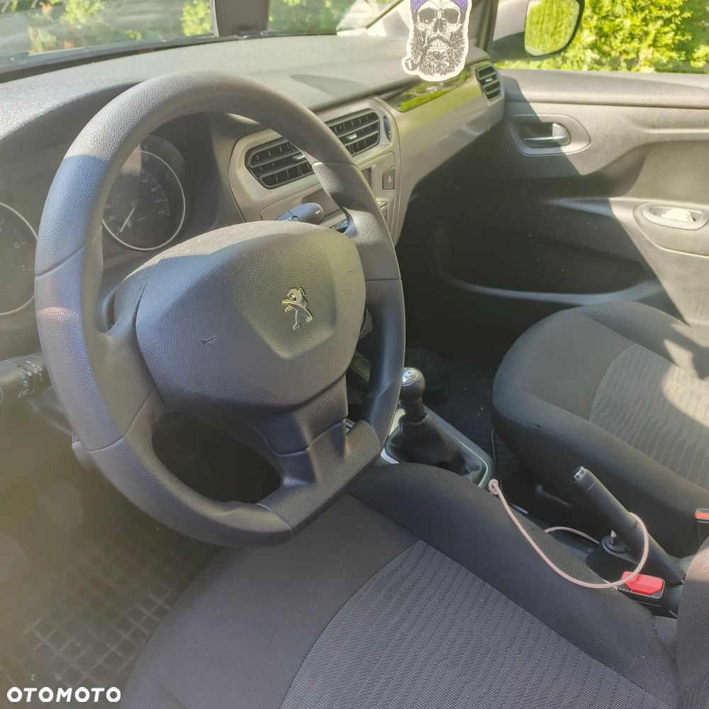 Peugeot 301 1.2 Pure Tech Access - 5