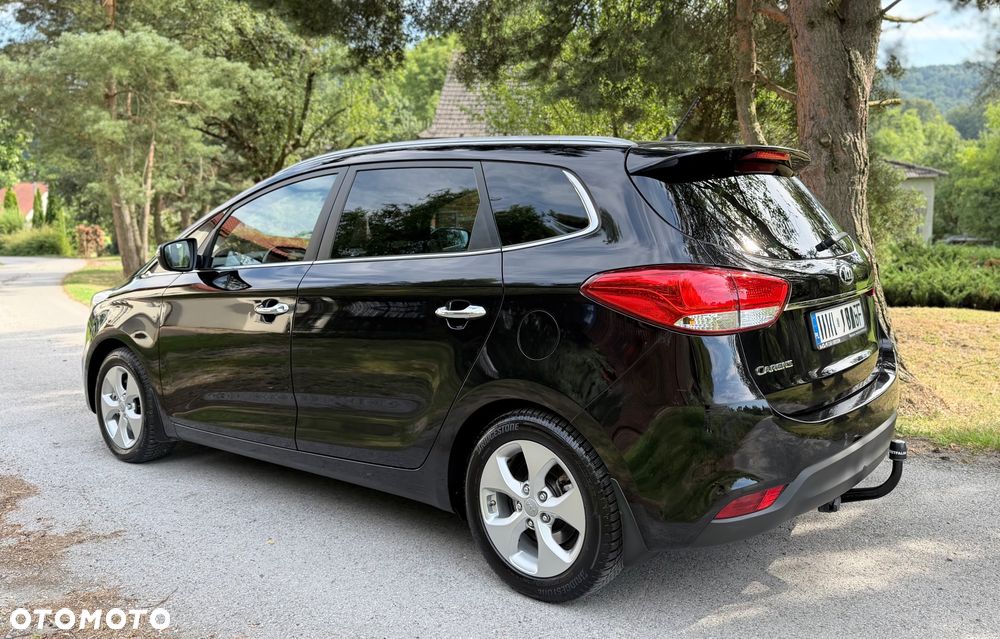 Kia Carens 2.0 GDI XL EU6 - 11