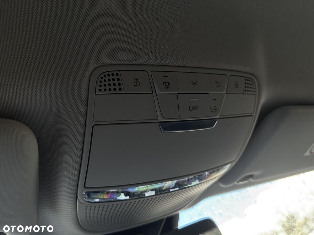 Mercedes-Benz Klasa E 220 d 4-Matic AMG/Avantgarde - 23