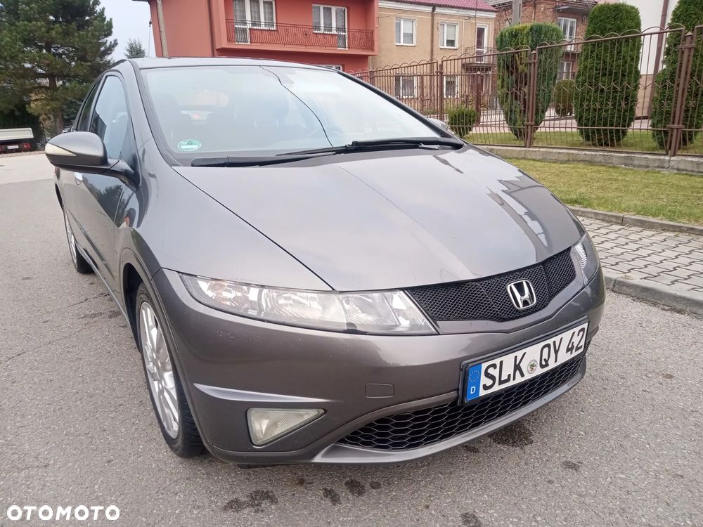 Honda Civic 2011 photo 2