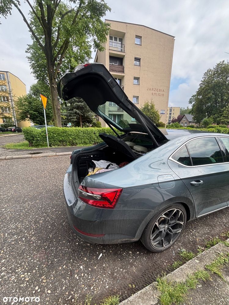 Skoda Superb 2.0 TSI 4x4 L&K DSG - 30