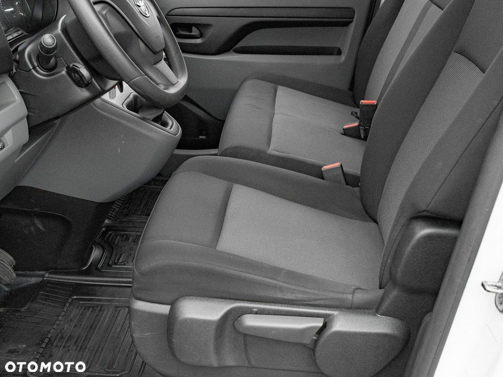 Toyota ProAce Kombi 2.0 D-4D Long 2,8t - 13