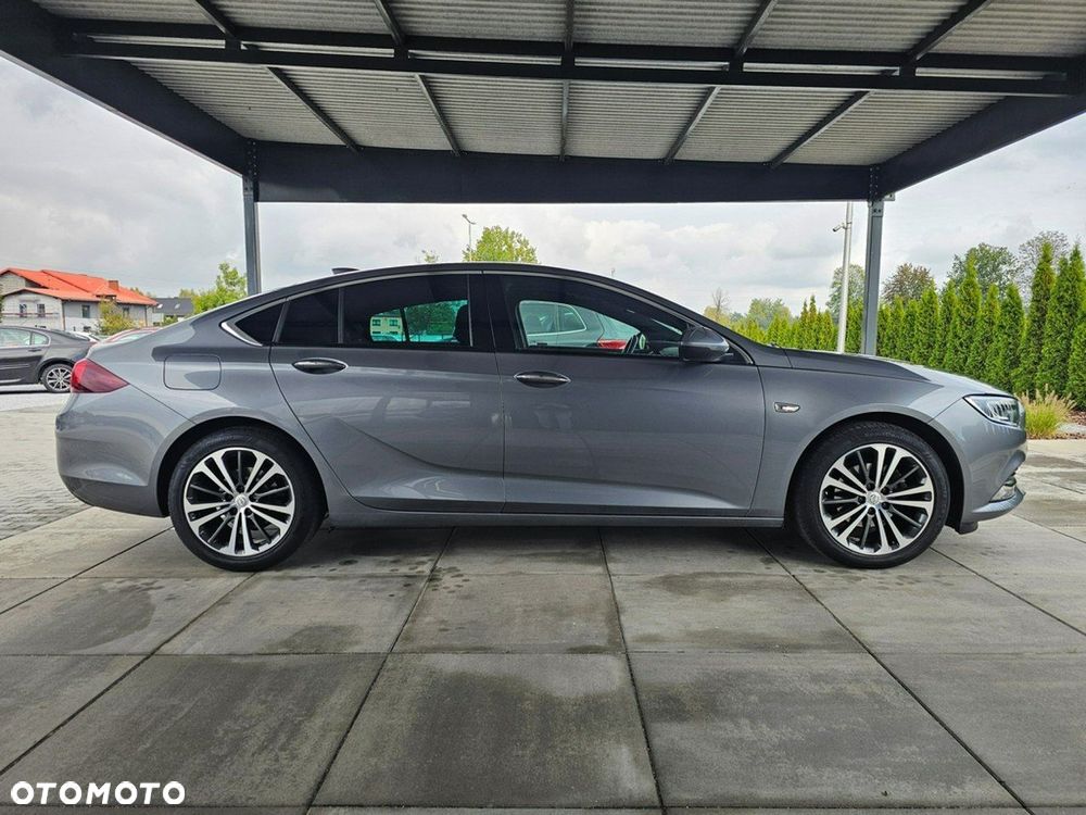 Opel Insignia - 10