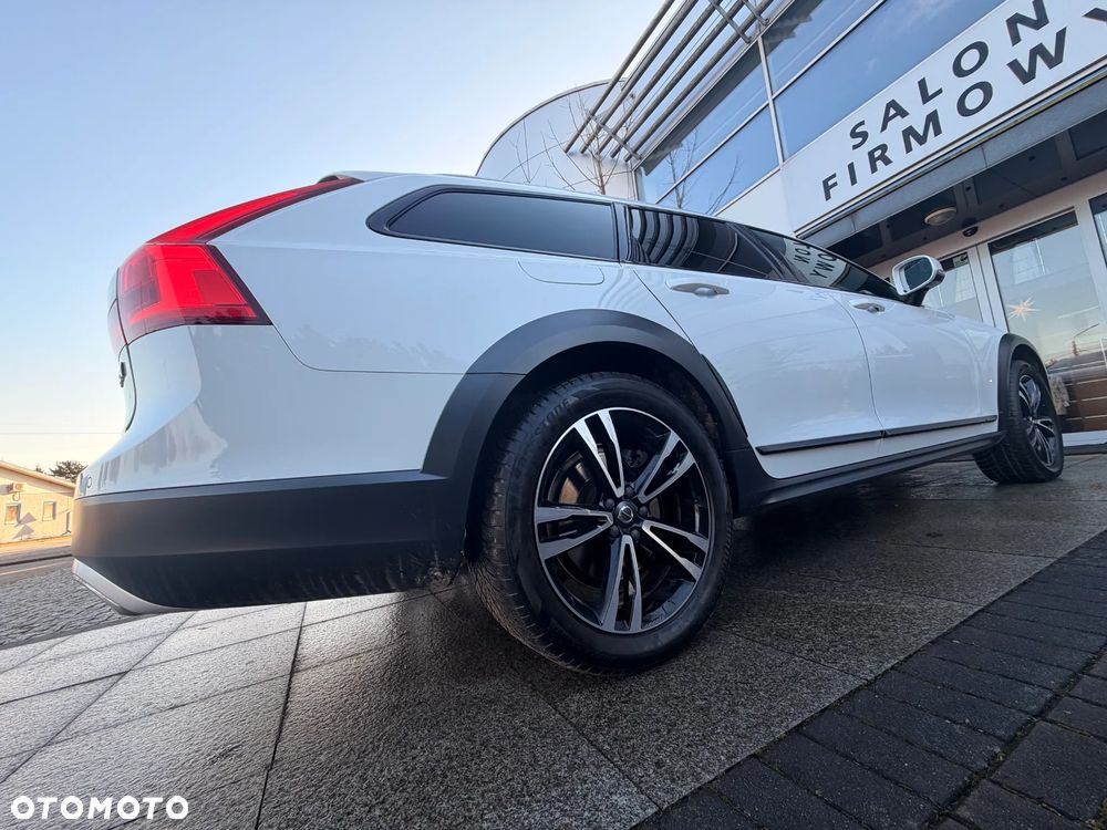 Volvo V90 Cross Country D5 SCR AWD - 17