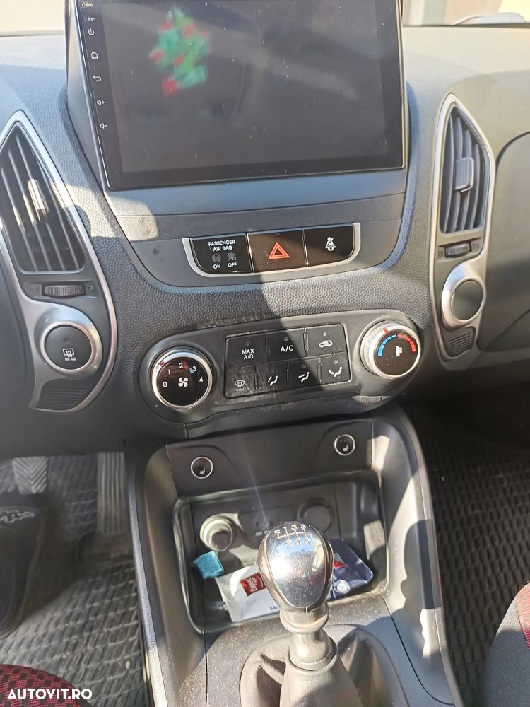 Hyundai ix35 2.0 CRDI 2WD Comfort - 10