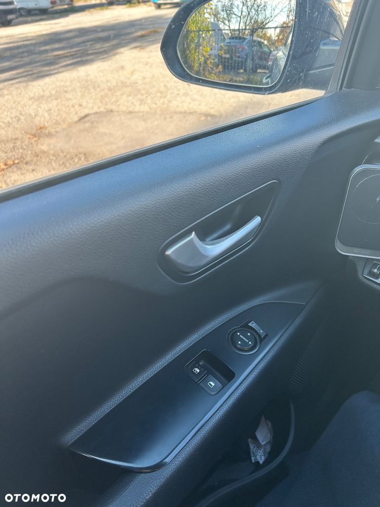 Kia Rio 1.4 crdi M - 24