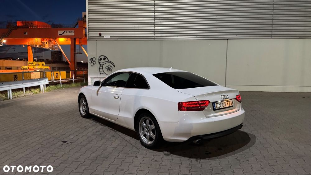 Audi A5 Coupé 2.7 TDI Multitronic - 6