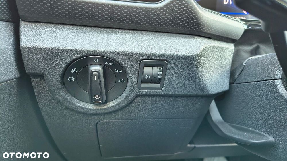 Volkswagen T-Cross - 19