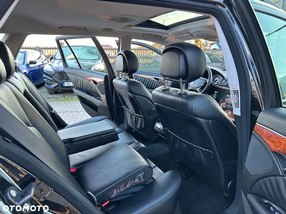 Mercedes-Benz Klasa E - 24