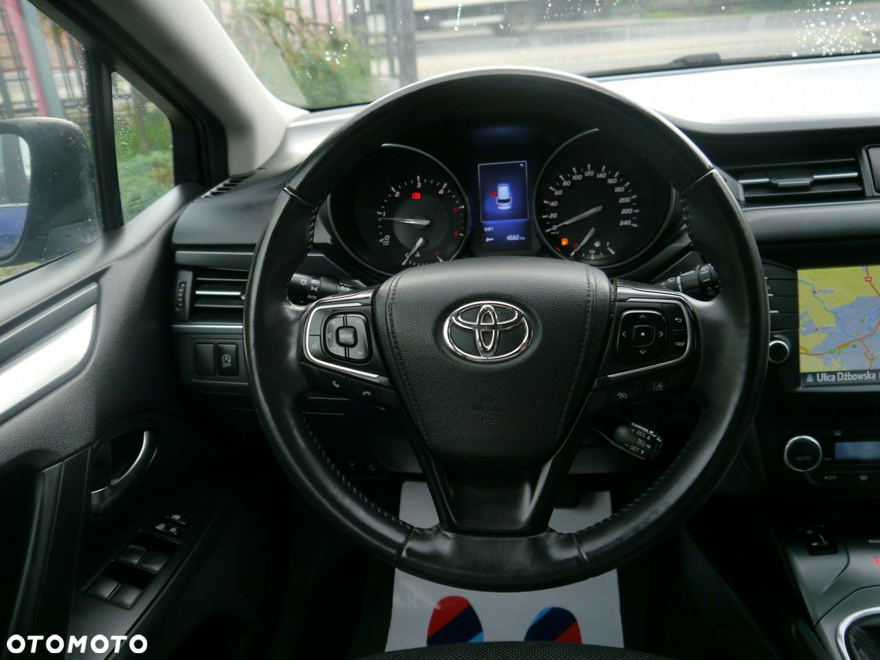 Toyota Avensis Touring Sports 2.0 D-4D Comfort - 17