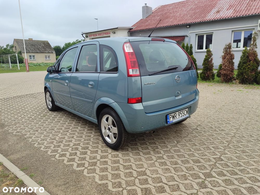 Opel Meriva - 8