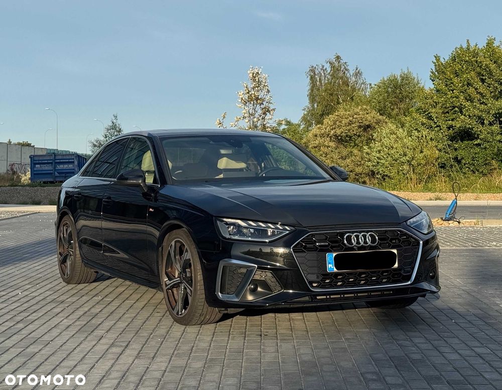 Audi A4 Limousine