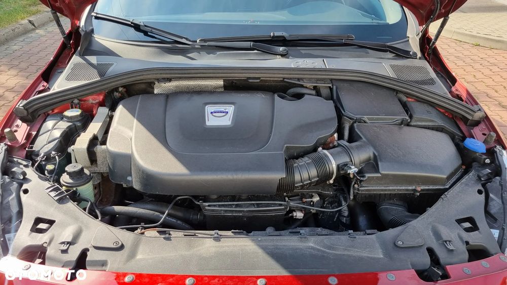 Volvo S60 D3 Geartronic Momentum - 33