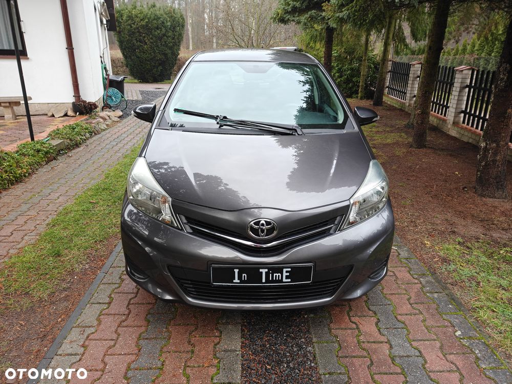 Toyota Yaris - 28