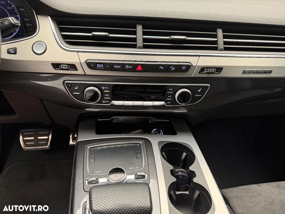 Audi Q7 50 TDI quattro Tiptronic S line - 17