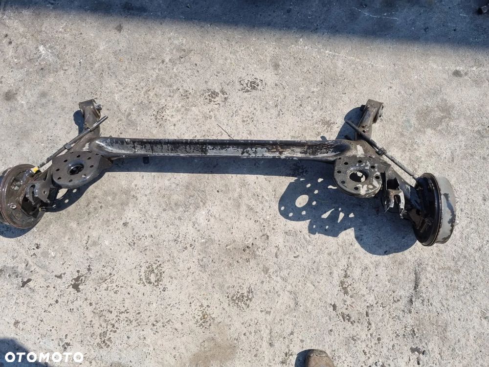 Belka zawieszenia tył tylna YARIS II III 2 3 bęben ITALIA - 3