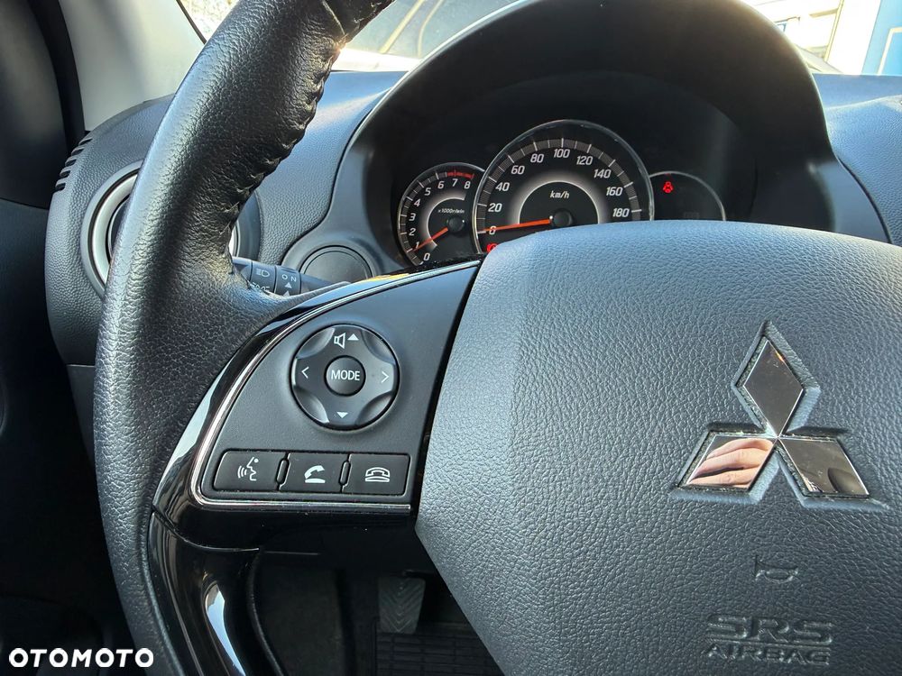 Mitsubishi Space Star 1.2 AS&G Insport - 21