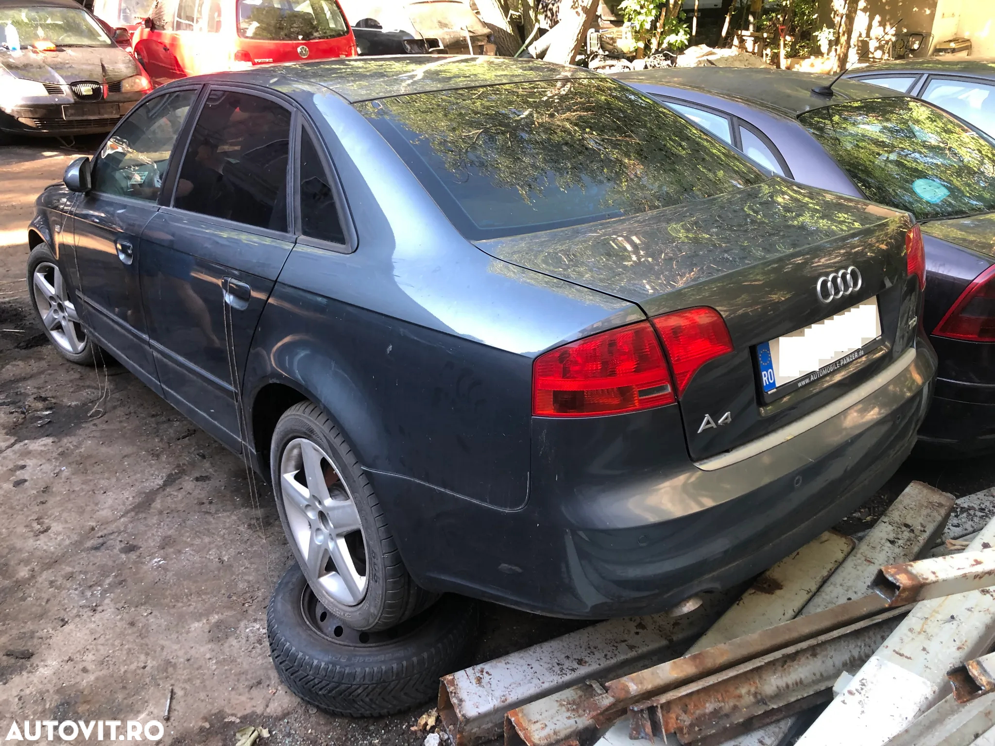 Dezmembrez Audi A4 B7 2.5 TDI V6 gri automat - 5